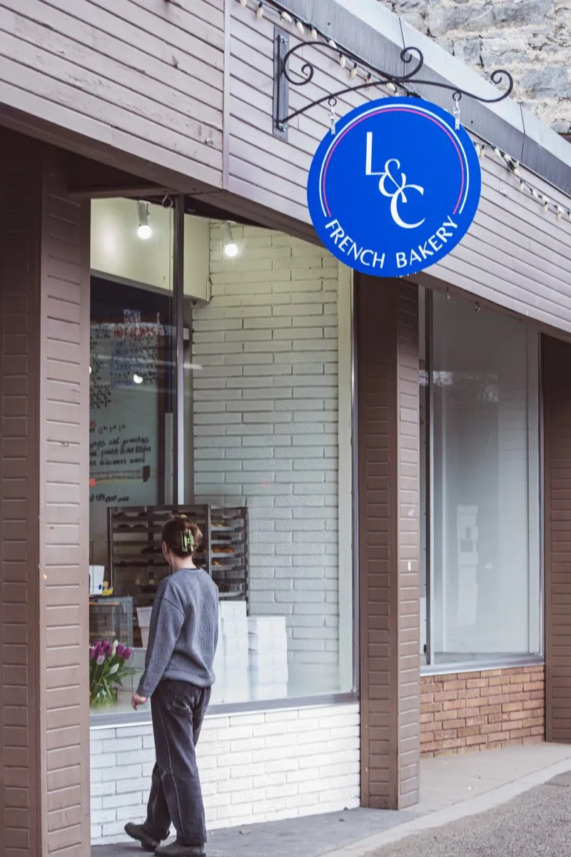Exterior storefront of L&C French Bakery Baker Street